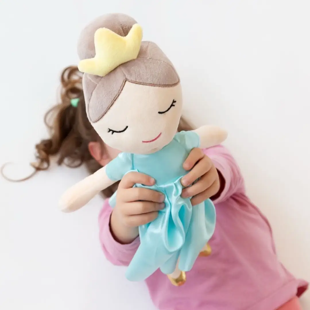 Muñeca de tela personalizada princesa con nombre impreso