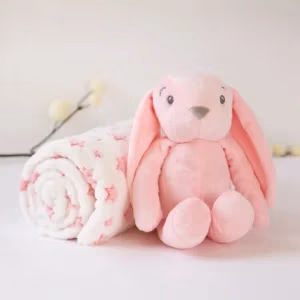 Peluche conejo con manta rosa de la marca kiokids