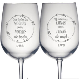 Copas de vino para boda personalizadas con el nombre de la pareja