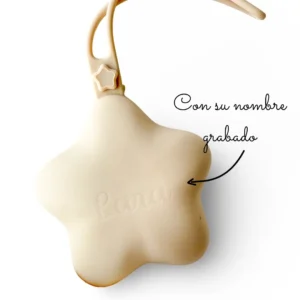 portachupetes de silicona con el nombre del peque grabado a láser
