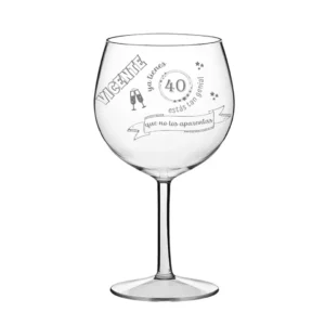 Copa de balón personalizada para cumpleaños grabada a láser con nombre y número. Regalos cumpleaños divertidos