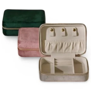 Joyero de terciopelo de viaje personalizado con iniciales